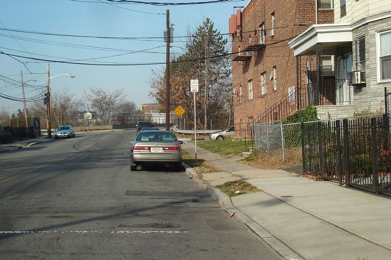 30 Bragaw Ave Newark NJ Zillow