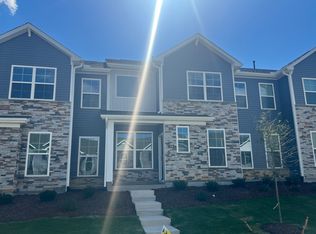 729 Andrade Dr, Fuquay Varina, NC 27526