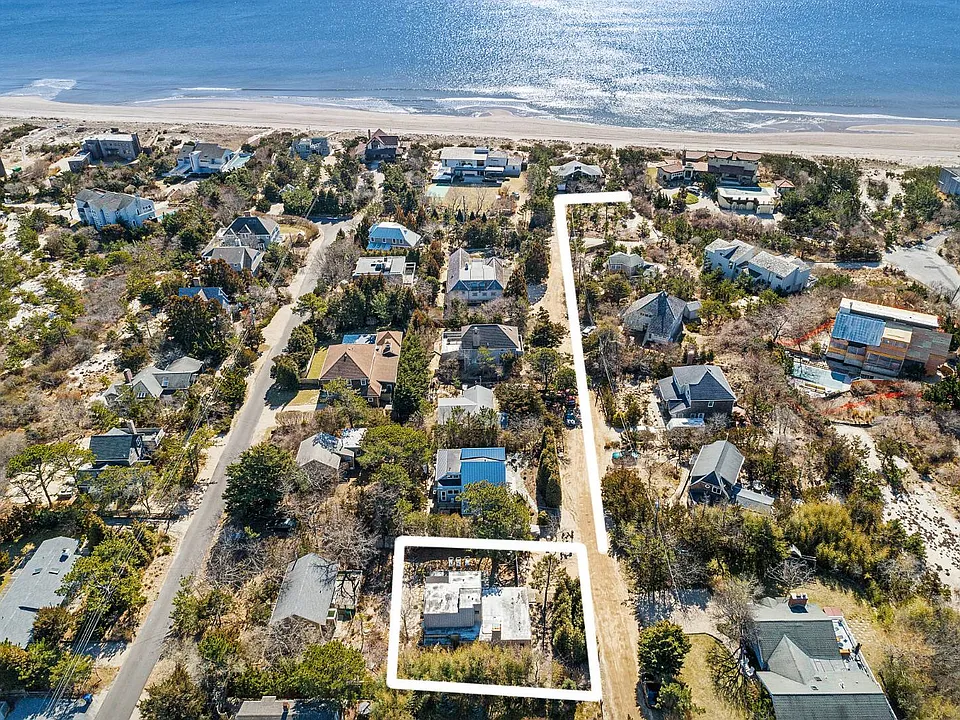 53 Clinton Academy Ln