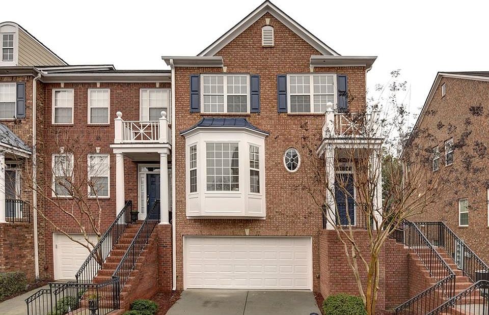 1st image of 452 Tioram Ln SE