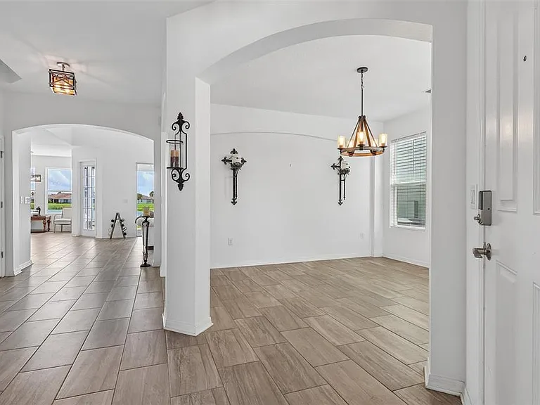 343 Blue Cypress Dr — Photo 20