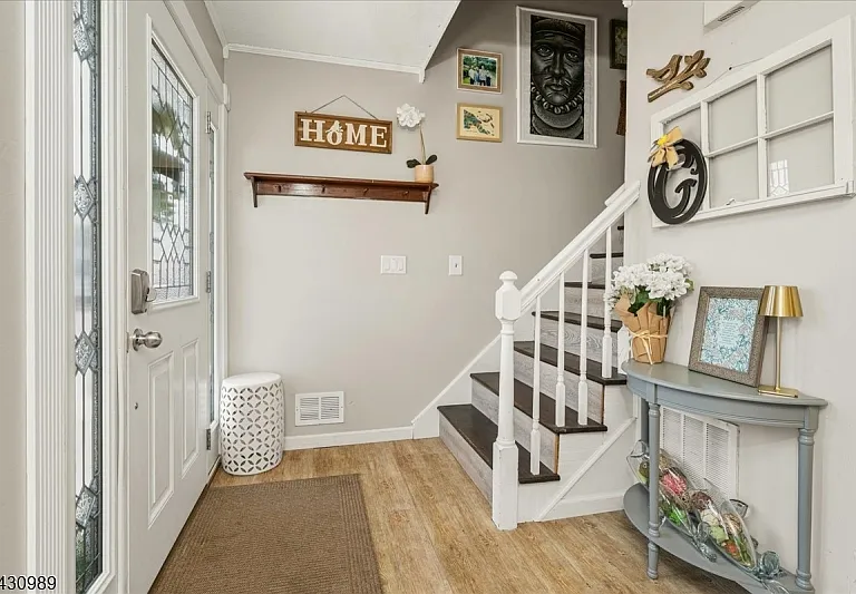 204 Dakota Dr — Photo 22
