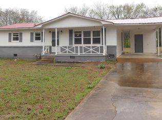 55 Sherwood Dr, Scottsboro, AL 35769