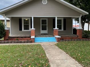 1201 Hamilton St, Roanoke Rapids, NC 27870