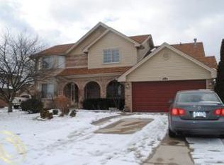 21316 Maplewood St, Woodhaven, MI 48183