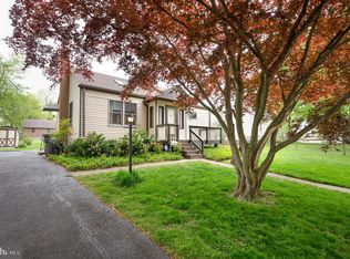 4 Garrett Rd, Wilmington, DE 19809