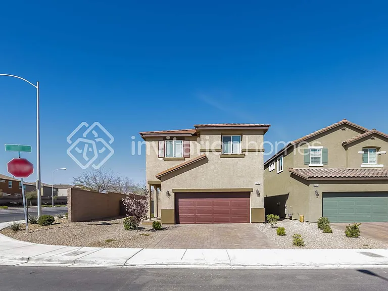 9291 S Park St — Photo 1