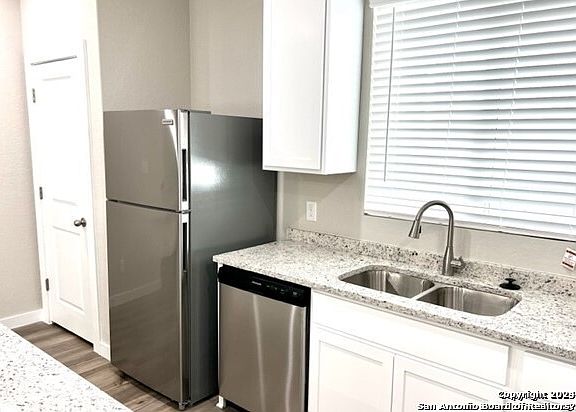 3rd image of 21523-21527 Sir Walter Ln
