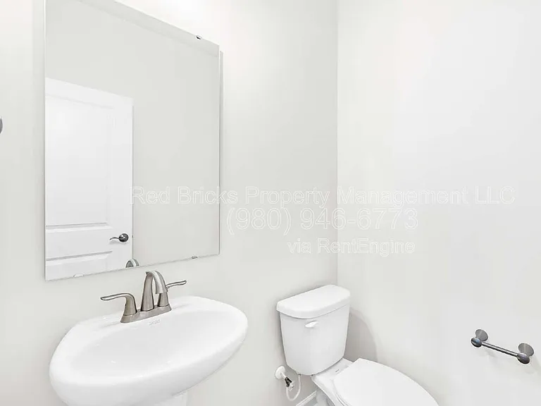 8924 Connover Hall Ave — Photo 12