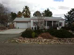 17456 E Trails End Rd, Spring Valley, AZ 86333