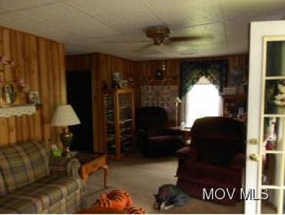 4th image of 1405 Rayon Dr