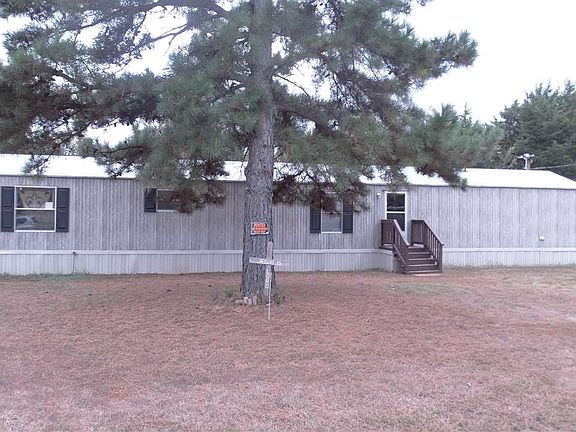 2nd image of 442 Royal Dr W