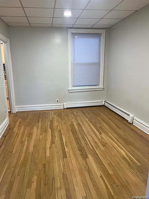2 bed, 1.0 bath, 750 sqft, $2,500 — Photo 3