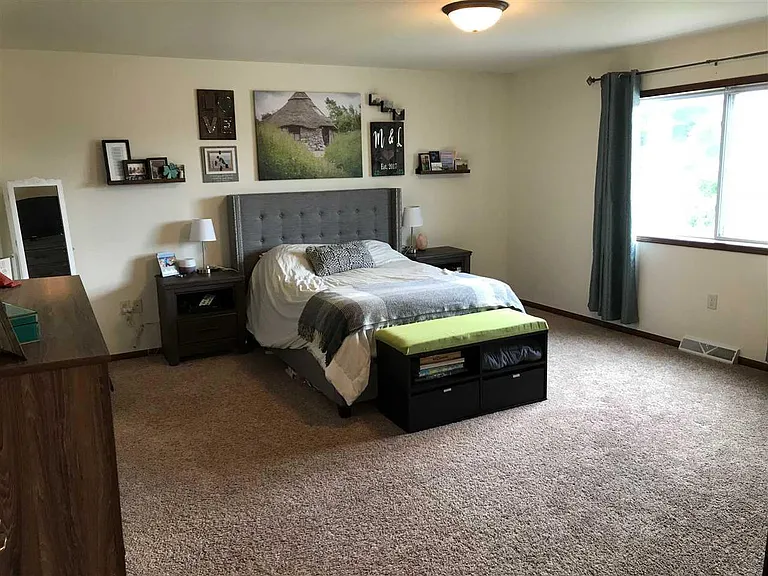 2900 Icecap Rd — Photo 16