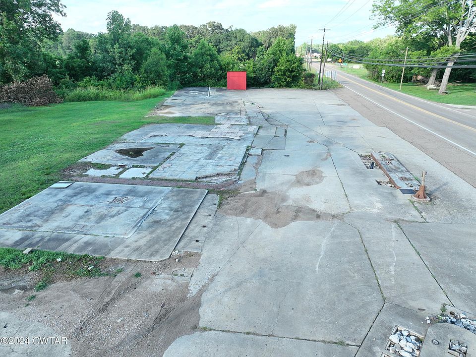 2nd image of 30 Us Highway 70 N