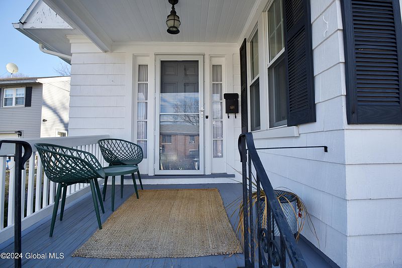 3rd image of 2430 22nd Street