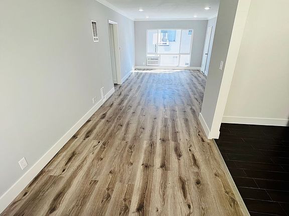 5th image of 8540 Saturn St #3