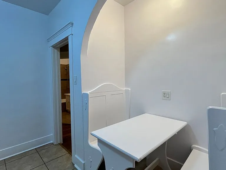 0090 Wenke Rentals — Photo 13