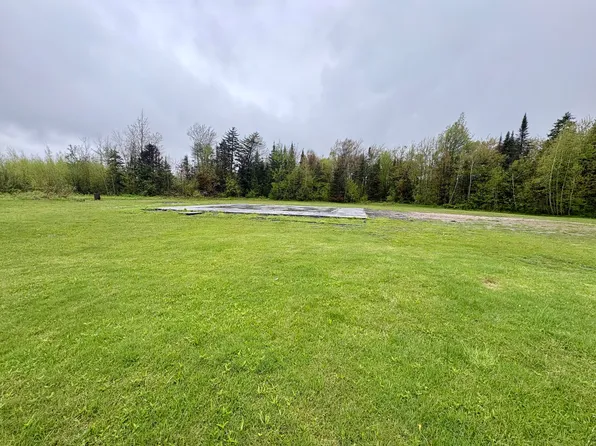 89 Don Jr Way, Altona, NY 12910