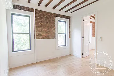 Rented by Nolita Group