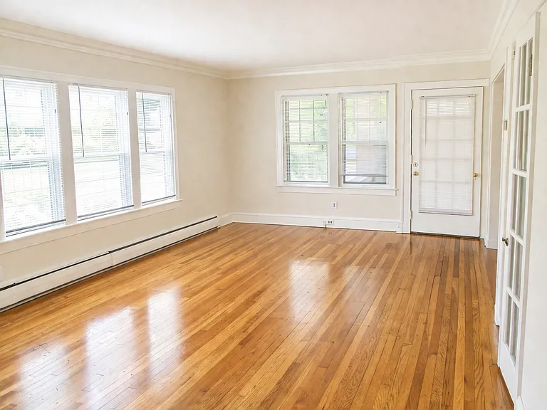 2261 Briarwood Rd — Photo 5