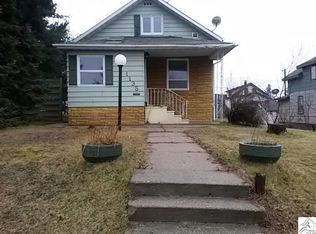 1135 E Harvey St, Ely, MN 55731