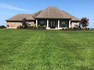 136 Belle Savane Rd, Lake Charles, LA 70607