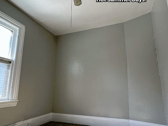 3rd image of 3656 E 63rd St #11088817