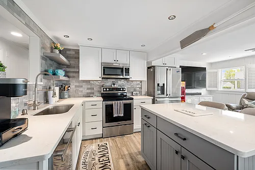 35 Willow Ave Photo 1