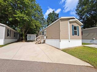 7055 Quarry Rd #132, Amherst, OH 44001