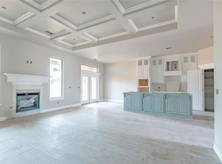 10305 SW 56th St, Mustang, OK 73064