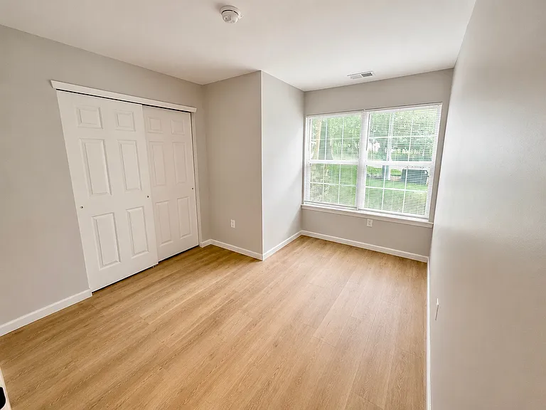2382 Phillip Ct — Photo 6