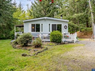 28011 Pine View Rd, Brownsville, OR 97327