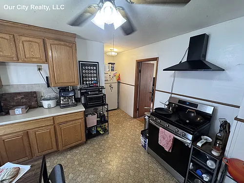 34 Whitman St #1 Photo 1