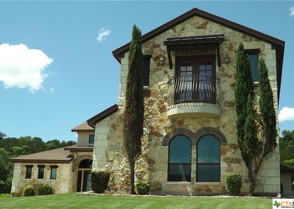 1st image of 101 Cypress Ct
