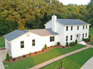 15 Leisure Ln, Jackson, TN 38305