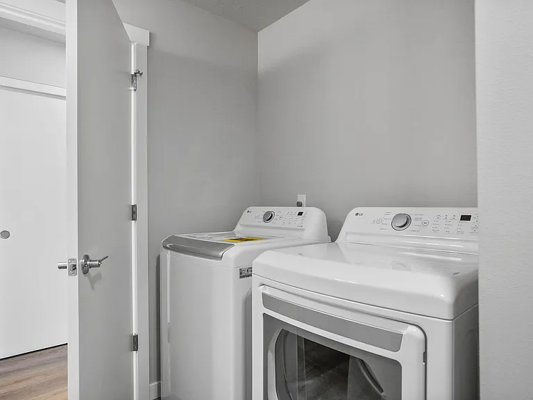 Fisher Park Apartments — Photo 66