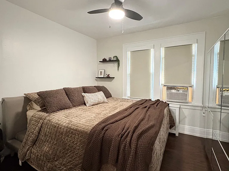 89 Gless Ave #2 — Photo 4
