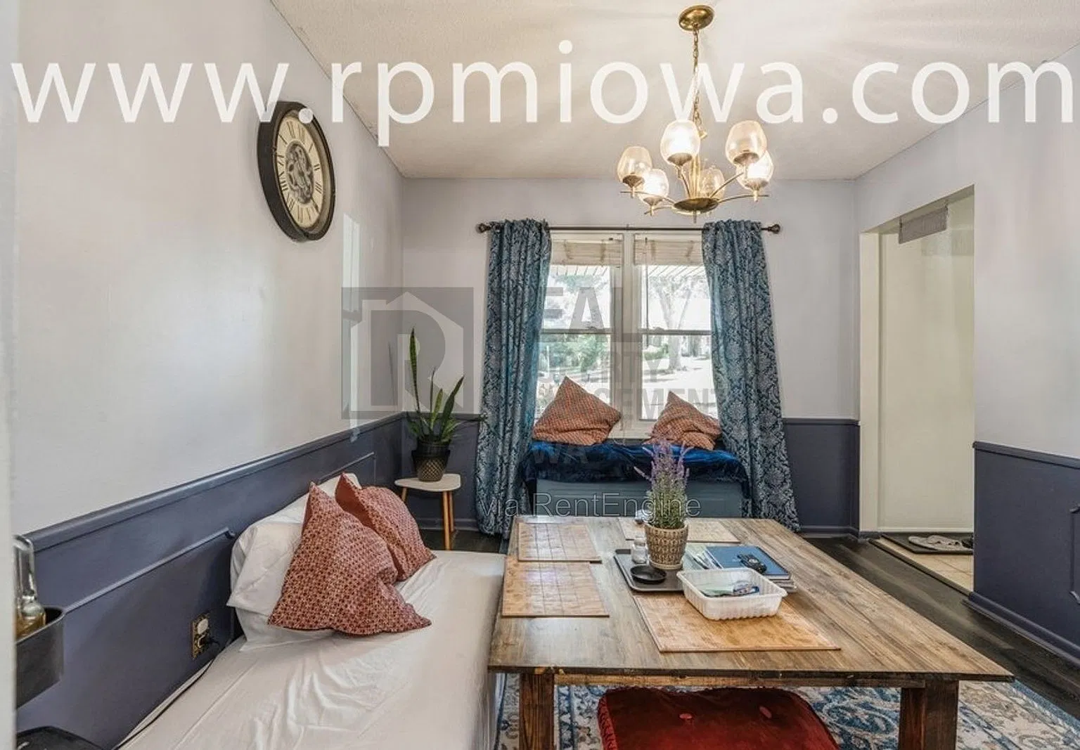 4 bed, 2.5 bath, 1766 sqft, $2,495 — Photo 3