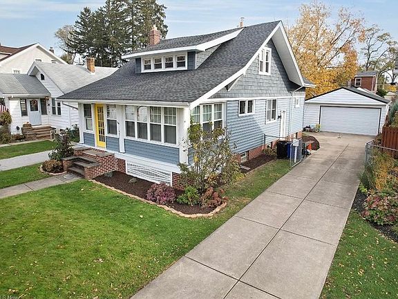 3rd image of 1551 Prospect Ave