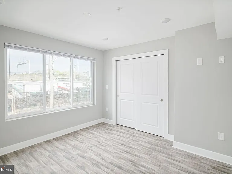 1443 N 8th St #3 — Photo 10