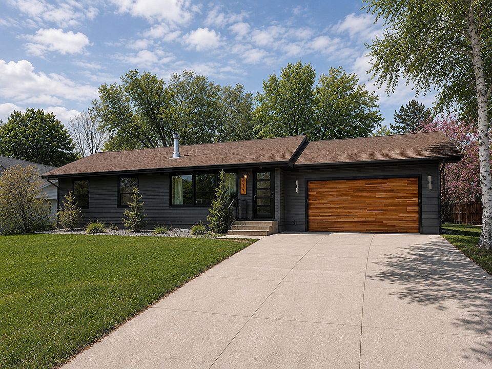 1st image of 617 McCallum Dr
