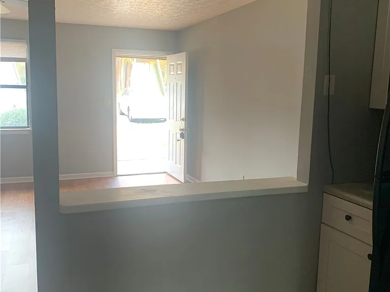 397 Fowler Dr — Photo 8