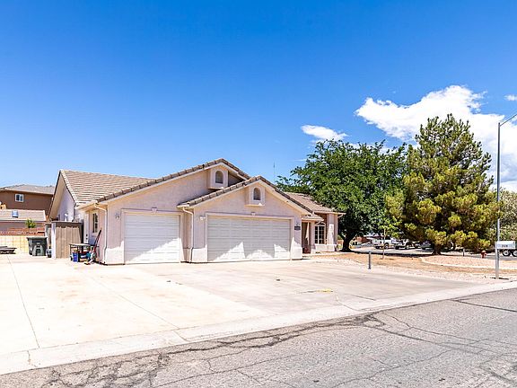 2nd image of 2328 S Alamosa Dr
