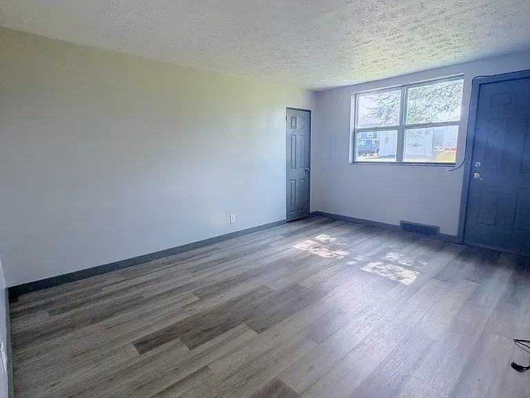 100 Ledgecrest Ave #98 — Photo 3