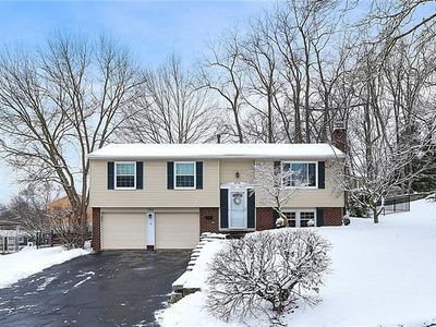 700 Fruitwood Dr, Bethel Park, PA, 15102