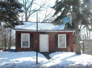 362 Prospect St, Romeo, MI 48065