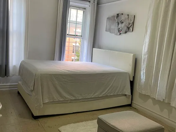 (undisclosed Address), Bronx, NY 10458