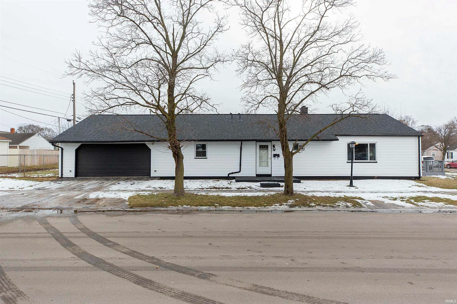 1718 W Dubail St photo 1
