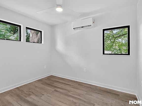2nd image of 2413 Glascock St #101